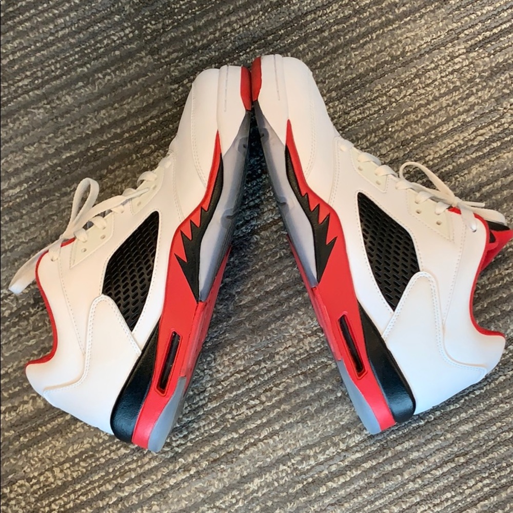 Jordan 5 Retro Sneakers